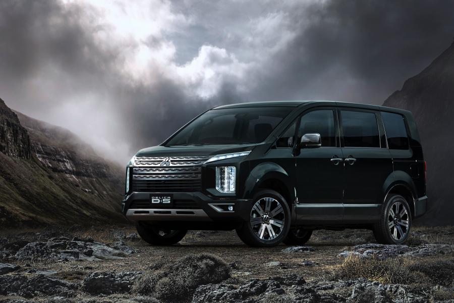  Mitsubishi Delica D:5 2018 года  (фото 36 из 43)